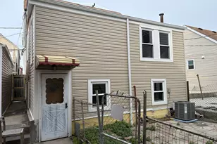 3047 S Broad St, Chicago, IL 60608 - Photo 1