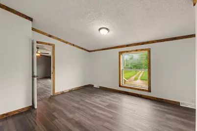 802 Reynolds Drive, Charleston, IL 61920 - Photo 23