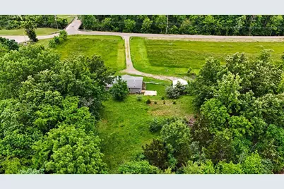 802 Reynolds Drive, Charleston, IL 61920 - Photo 31