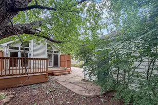 827 N Loomis St, Naperville, IL 60563 - Photo 7