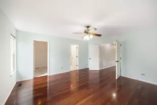 288 Forest Dr, Crystal Lake, IL 60014 - Photo 17