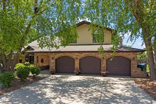 17652 Crestview Ct, Orland Park, IL 60467 - Photo 1