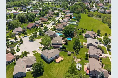 17652 Crestview Court, Orland Park, IL 60467 - Photo 39