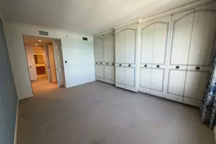 180 E Pearson St, Chicago, IL 60611 - Photo 9