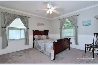 380 Ridge Avenue, Crystal Lake, IL 60014 - Photo 11