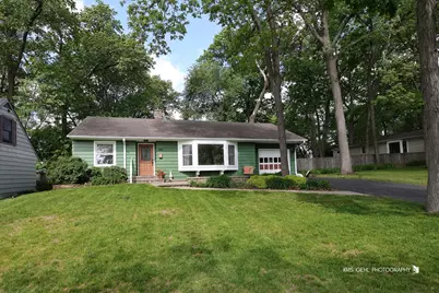 380 Ridge Avenue, Crystal Lake, IL 60014 - Photo 1