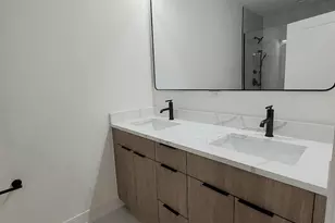 4625 S Michigan Ave, Chicago, IL 60653 - Photo 9