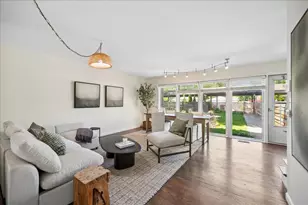 1934 Lake Ave, Wilmette, IL 60091 - Photo 3