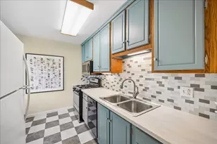 1934 Lake Ave, Wilmette, IL 60091 - Photo 7