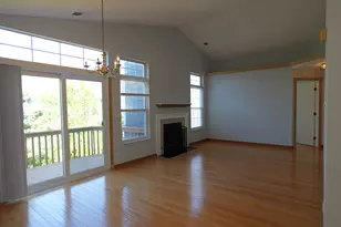 122 Kennebunk Ct, Glendale Heights, IL 60139 - Photo 7
