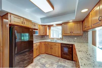 0S885 Spring Green Way, Batavia, IL 60510 - Photo 5