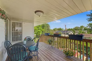 1350 Nottingham Ln, Hoffman Estates, IL 60169 - Photo 29