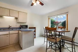 11112 S 84th Ave, Palos Hills, IL 60465 - Photo 7