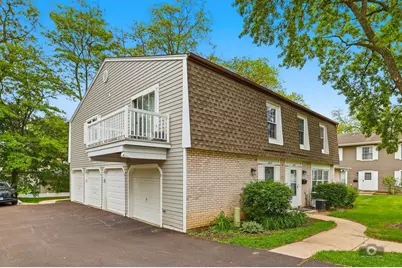 1312 Woodcutter Lane #C, Wheaton, IL 60189 - Photo 17