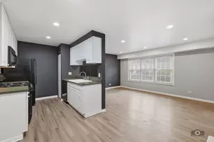 1312 Woodcutter Ln, Wheaton, IL 60189 - Photo 5