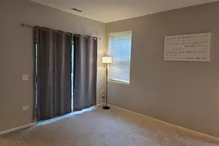 2250 Aurora Dr, Pingree Grove, IL 60140 - Photo 9
