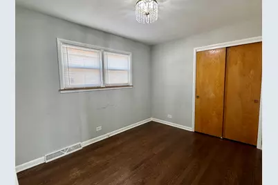 3107 W Howard Street, Chicago, IL 60645 - Photo 5