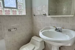 3107 W Howard St, Chicago, IL 60645 - Photo 15