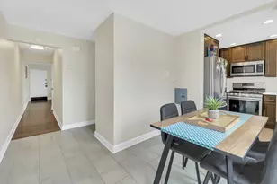 1657 W Farwell Ave, Chicago, IL 60626 - Photo 11
