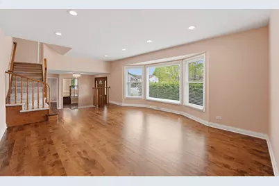 4065 Winston Drive, Hoffman Estates, IL 60192 - Photo 5