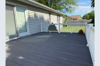 1303 N Magnolia Drive, Marion, IL 62959 - Photo 3