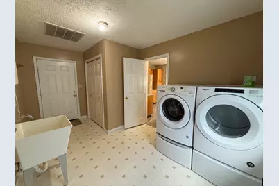 1303 N Magnolia Drive, Marion, IL 62959 - Photo 21