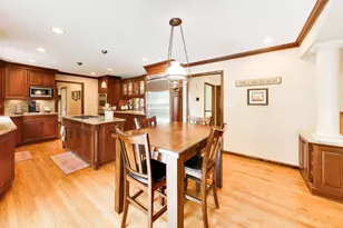 2302 Lisa Ct, Palatine, IL 60067 - Photo 11