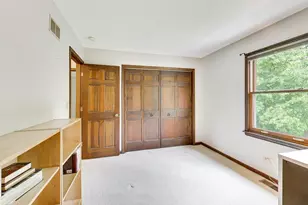 2302 Lisa Ct, Palatine, IL 60067 - Photo 21