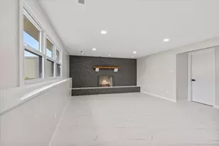 17922 State Line Ave, Lansing, IL 60438 - Photo 15