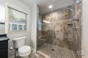 1126 Kings Point Ct, Naperville, IL 60563 - Photo 19