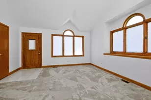 16237 Lake Villa Ave, Tinley Park, IL 60477 - Photo 5