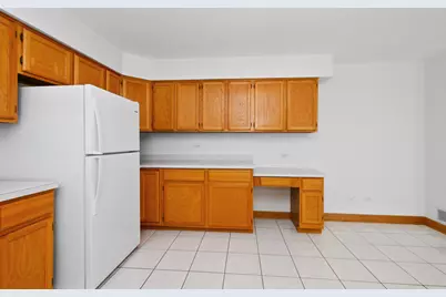 16237 Lake Villa Avenue, Tinley Park, IL 60477 - Photo 9