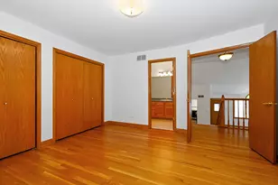 16237 Lake Villa Ave, Tinley Park, IL 60477 - Photo 25