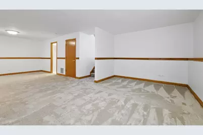 16237 Lake Villa Avenue, Tinley Park, IL 60477 - Photo 15