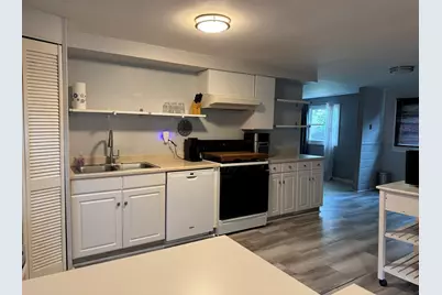 15145 W Walnut Drive, Deerfield, IL 60015 - Photo 3
