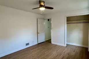 6328 N Troy St, Chicago, IL 60659 - Photo 11