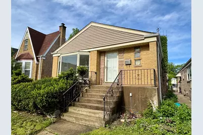 6328 N Troy Street, Chicago, IL 60659 - Photo 1