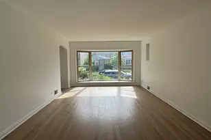 6328 N Troy St, Chicago, IL 60659 - Photo 3