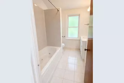 2951 W Jarlath Street, Chicago, IL 60645 - Photo 9