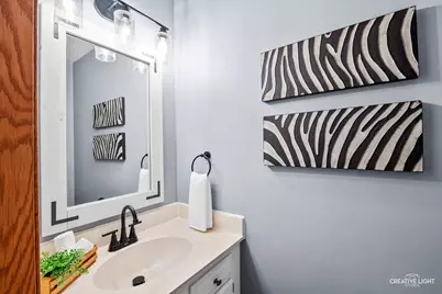 2158 W Adobe Drive, Addison, IL 60101 - Photo 7