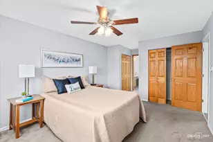 2158 W Adobe Dr, Addison, IL 60101 - Photo 11