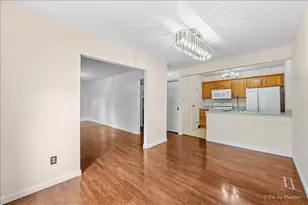 915 Royal Dr, McHenry, IL 60050 - Photo 13