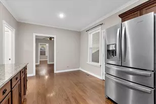 2048 W 21st St, Chicago, IL 60608 - Photo 5