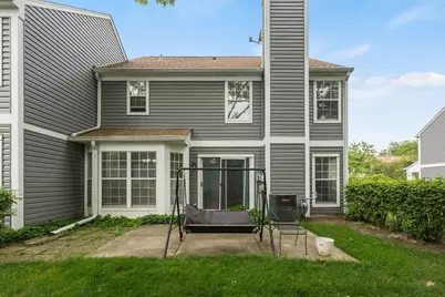 647 N Charter Hall Drive, Palatine, IL 60067 - Photo 17