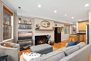 3318 N Damen Ave, Chicago, IL 60618 - Photo 3