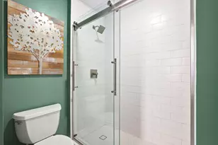 3318 N Damen Ave, Chicago, IL 60618 - Photo 15
