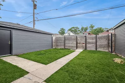 4426 N Francisco Avenue, Chicago, IL 60625 - Photo 3