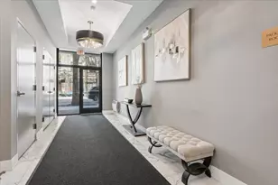 4537 N Clark St, Chicago, IL 60640 - Photo 3