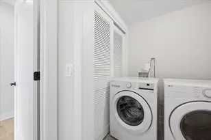 4537 N Clark St, Chicago, IL 60640 - Photo 25