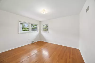 748 N Rohde Avenue, Hillside, IL 60162 - Photo 9